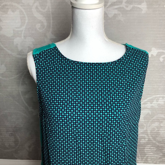 Loft Sleeveless Top large - Picture 2 of 5